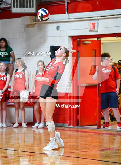 Thumbnail 3 in Burton vs Schulenburg photogallery.