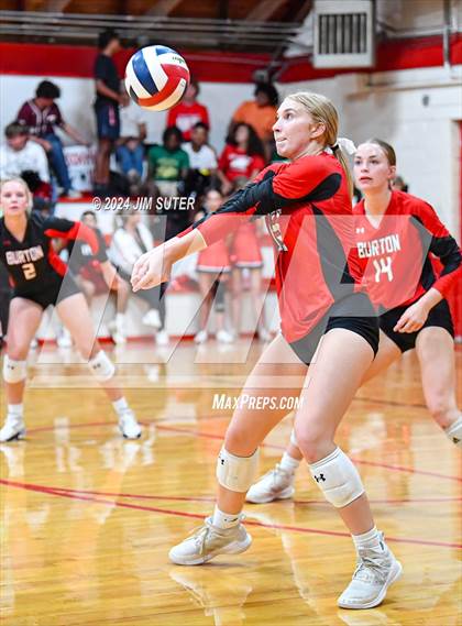 Thumbnail 3 in Burton vs Schulenburg photogallery.