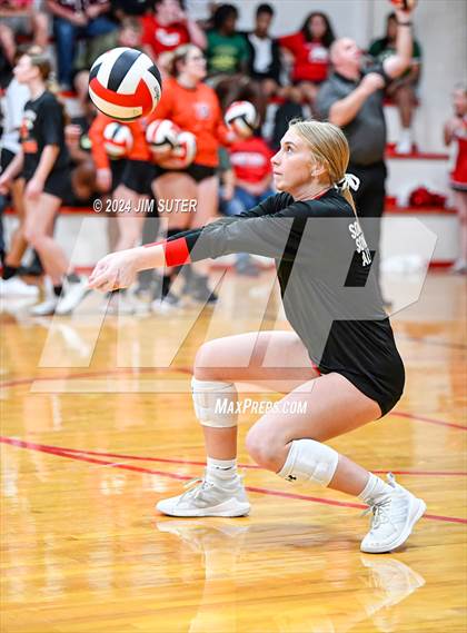 Thumbnail 2 in Burton vs Schulenburg photogallery.