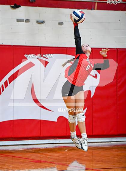 Thumbnail 3 in Burton vs Schulenburg photogallery.