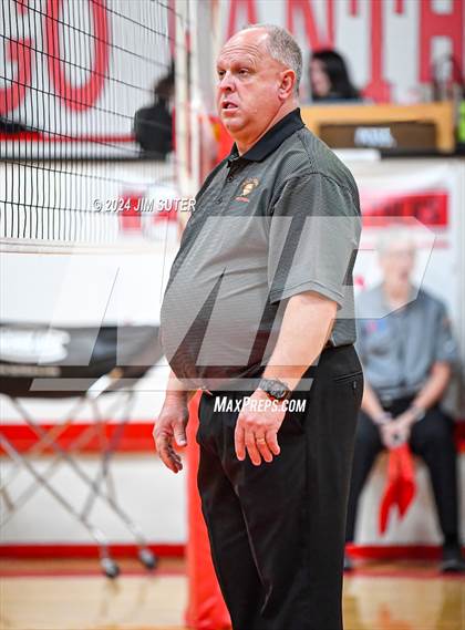 Thumbnail 3 in Burton vs Schulenburg photogallery.
