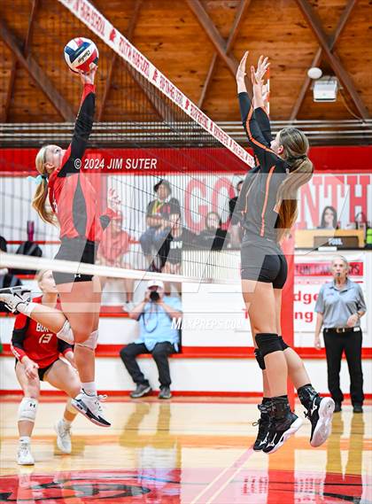 Thumbnail 1 in Burton vs Schulenburg photogallery.
