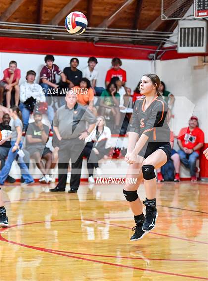 Thumbnail 2 in Burton vs Schulenburg photogallery.