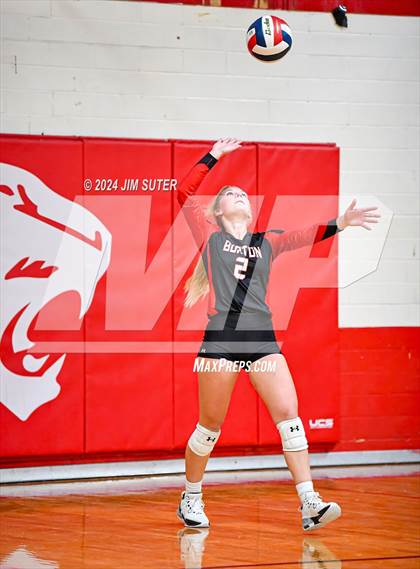 Thumbnail 1 in Burton vs Schulenburg photogallery.