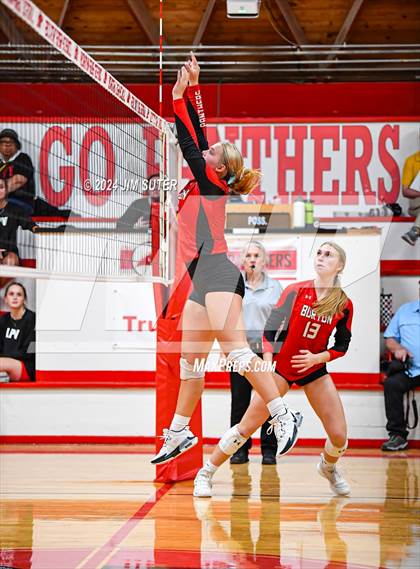 Thumbnail 1 in Burton vs Schulenburg photogallery.