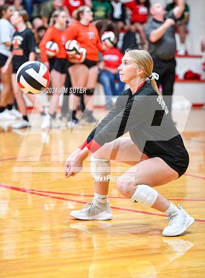 Thumbnail 1 in Burton vs Schulenburg photogallery.