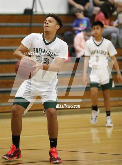 Thumbnail 2 in St. Mary's @ Manteca photogallery.