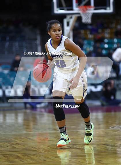 Thumbnail 3 in Lakewood vs Grandview (CHSAA 5A Final) photogallery.