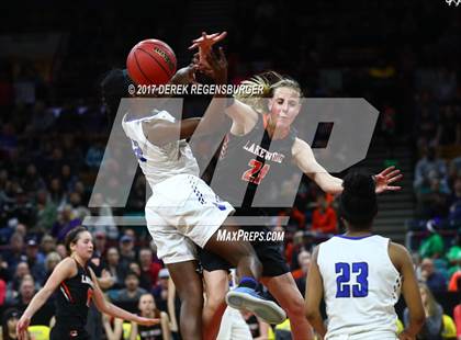 Thumbnail 1 in Lakewood vs Grandview (CHSAA 5A Final) photogallery.