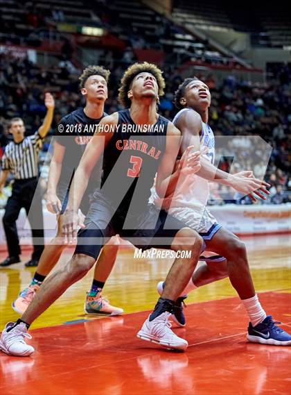 Thumbnail 2 in Bullard vs. Central (CIF CS D1 Final) photogallery.