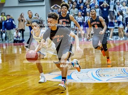 Thumbnail 1 in Bullard vs. Central (CIF CS D1 Final) photogallery.