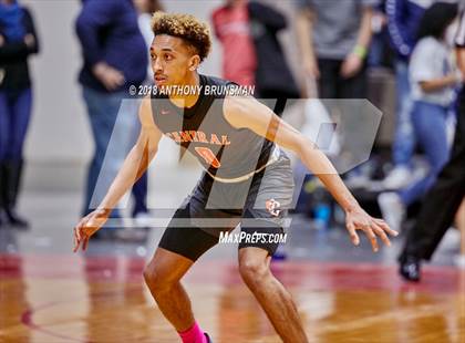 Thumbnail 3 in Bullard vs. Central (CIF CS D1 Final) photogallery.