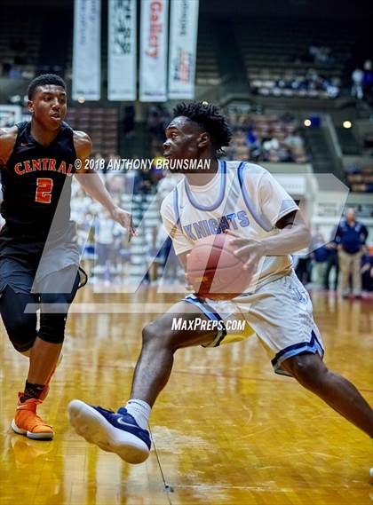 Thumbnail 1 in Bullard vs. Central (CIF CS D1 Final) photogallery.