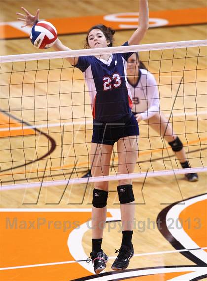 Thumbnail 3 in Allen vs. The Woodlands (UIL 5A Region 2 Semifinal Playoff) photogallery.