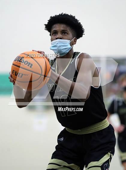 Thumbnail 2 in East Mecklenburg vs. Providence photogallery.