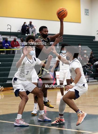 Thumbnail 2 in East Mecklenburg vs. Providence photogallery.