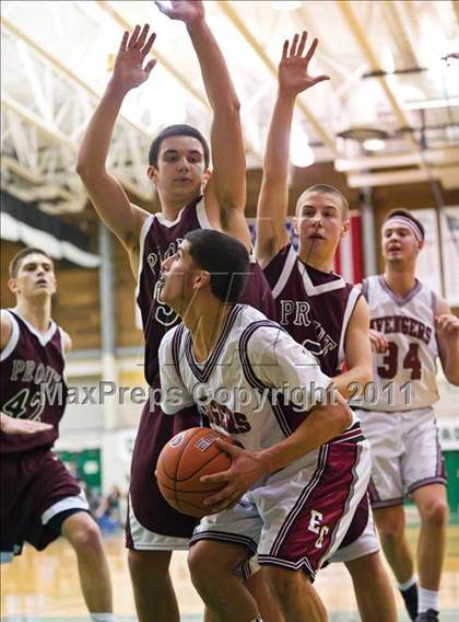 Thumbnail 2 in Prout vs. East Greenwich (RIIL Division 3 Final) photogallery.