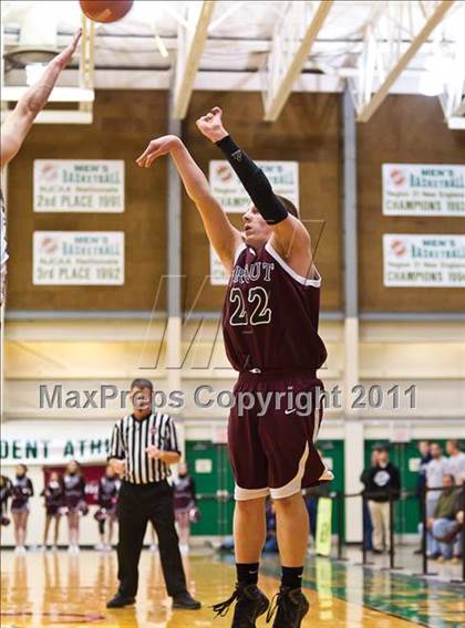 Thumbnail 3 in Prout vs. East Greenwich (RIIL Division 3 Final) photogallery.
