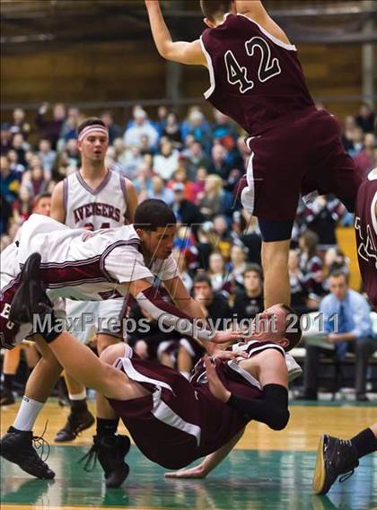Thumbnail 1 in Prout vs. East Greenwich (RIIL Division 3 Final) photogallery.