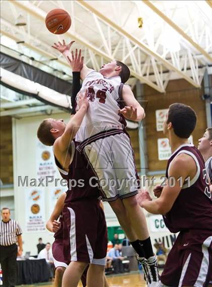 Thumbnail 3 in Prout vs. East Greenwich (RIIL Division 3 Final) photogallery.