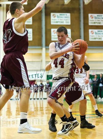 Thumbnail 2 in Prout vs. East Greenwich (RIIL Division 3 Final) photogallery.