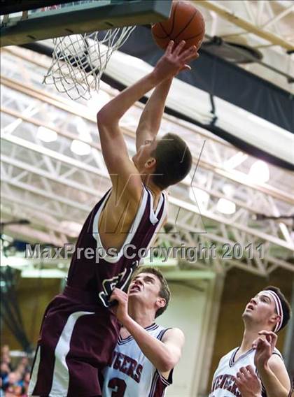 Thumbnail 1 in Prout vs. East Greenwich (RIIL Division 3 Final) photogallery.