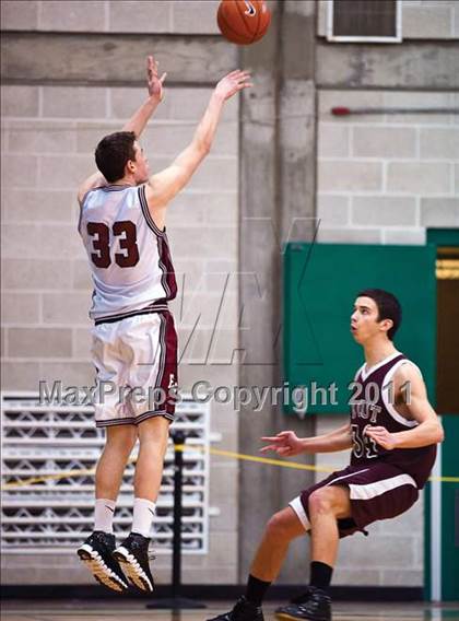 Thumbnail 3 in Prout vs. East Greenwich (RIIL Division 3 Final) photogallery.