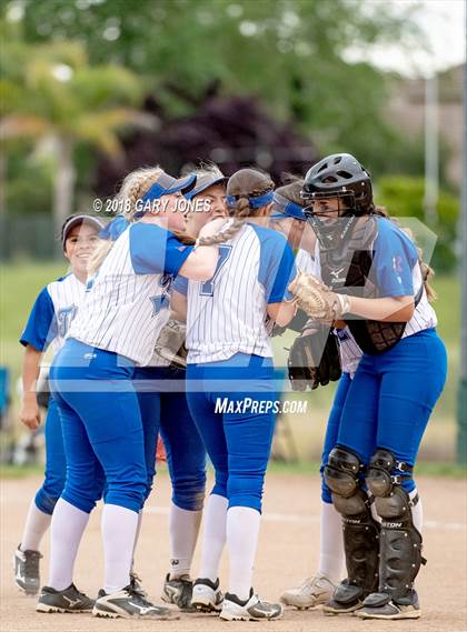 Thumbnail 2 in JV: Whitney @ Rocklin photogallery.