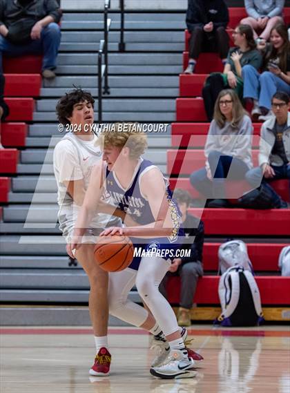 Thumbnail 2 in Heritage vs Littleton photogallery.