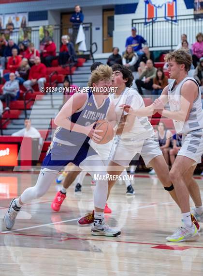 Thumbnail 1 in Heritage vs Littleton photogallery.