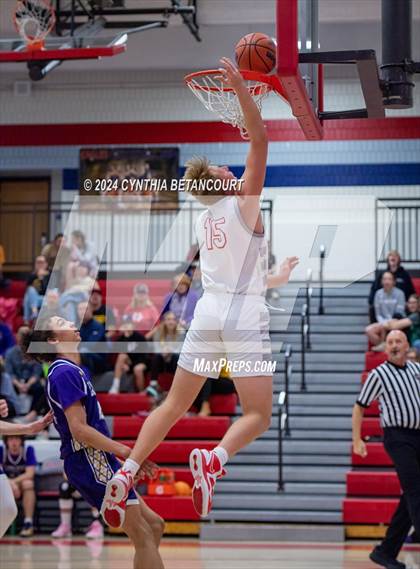 Thumbnail 3 in Heritage vs Littleton photogallery.