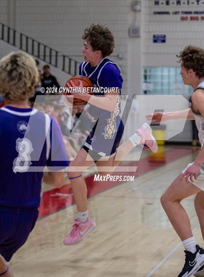 Thumbnail 2 in Heritage vs Littleton photogallery.