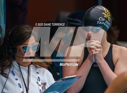 Thumbnail 1 in CIF-SS Division 4 Preliminaries photogallery.