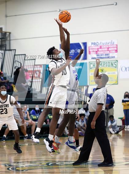 Thumbnail 2 in Rocky River vs. Garinger photogallery.