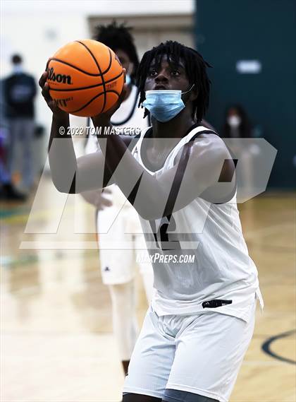 Thumbnail 2 in Rocky River vs. Garinger photogallery.