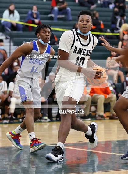 Thumbnail 2 in Rocky River vs. Garinger photogallery.