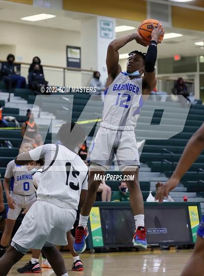 Thumbnail 2 in Rocky River vs. Garinger photogallery.