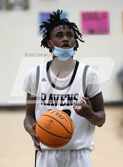 Thumbnail 2 in Rocky River vs. Garinger photogallery.