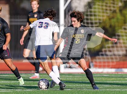 Thumbnail 2 in Lassiter vs. Grovetown (GHSA 6A Quarterfinal) photogallery.
