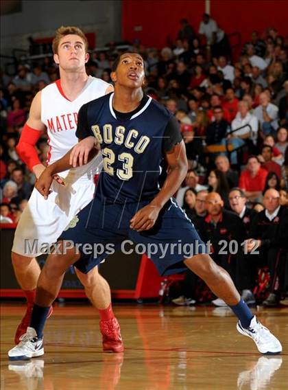 Thumbnail 1 in St. John Bosco vs Mater Dei (Nike Extravaganza) photogallery.