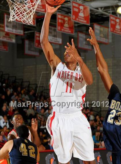 Thumbnail 2 in St. John Bosco vs Mater Dei (Nike Extravaganza) photogallery.