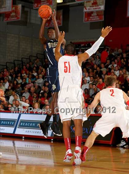 Thumbnail 3 in St. John Bosco vs Mater Dei (Nike Extravaganza) photogallery.