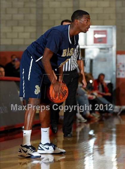 Thumbnail 3 in St. John Bosco vs Mater Dei (Nike Extravaganza) photogallery.