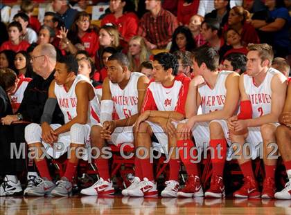 Thumbnail 3 in St. John Bosco vs Mater Dei (Nike Extravaganza) photogallery.