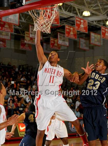 Thumbnail 3 in St. John Bosco vs Mater Dei (Nike Extravaganza) photogallery.