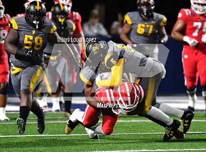 Thumbnail 1 in St. Frances Academy vs. Mater Dei (Trinity League vs. USA Showcase) photogallery.