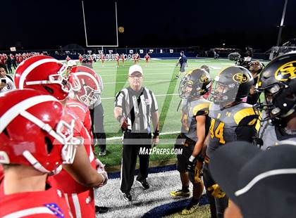 Thumbnail 3 in St. Frances Academy vs. Mater Dei (Trinity League vs. USA Showcase) photogallery.