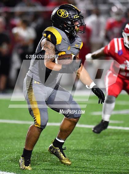 Thumbnail 1 in St. Frances Academy vs. Mater Dei (Trinity League vs. USA Showcase) photogallery.