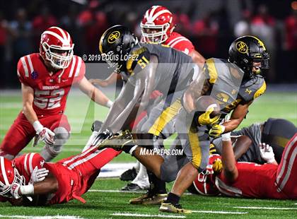 Thumbnail 3 in St. Frances Academy vs. Mater Dei (Trinity League vs. USA Showcase) photogallery.