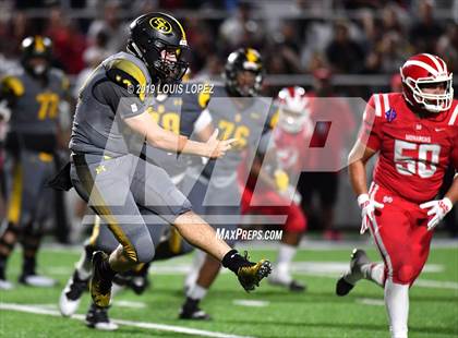 Thumbnail 1 in St. Frances Academy vs. Mater Dei (Trinity League vs. USA Showcase) photogallery.